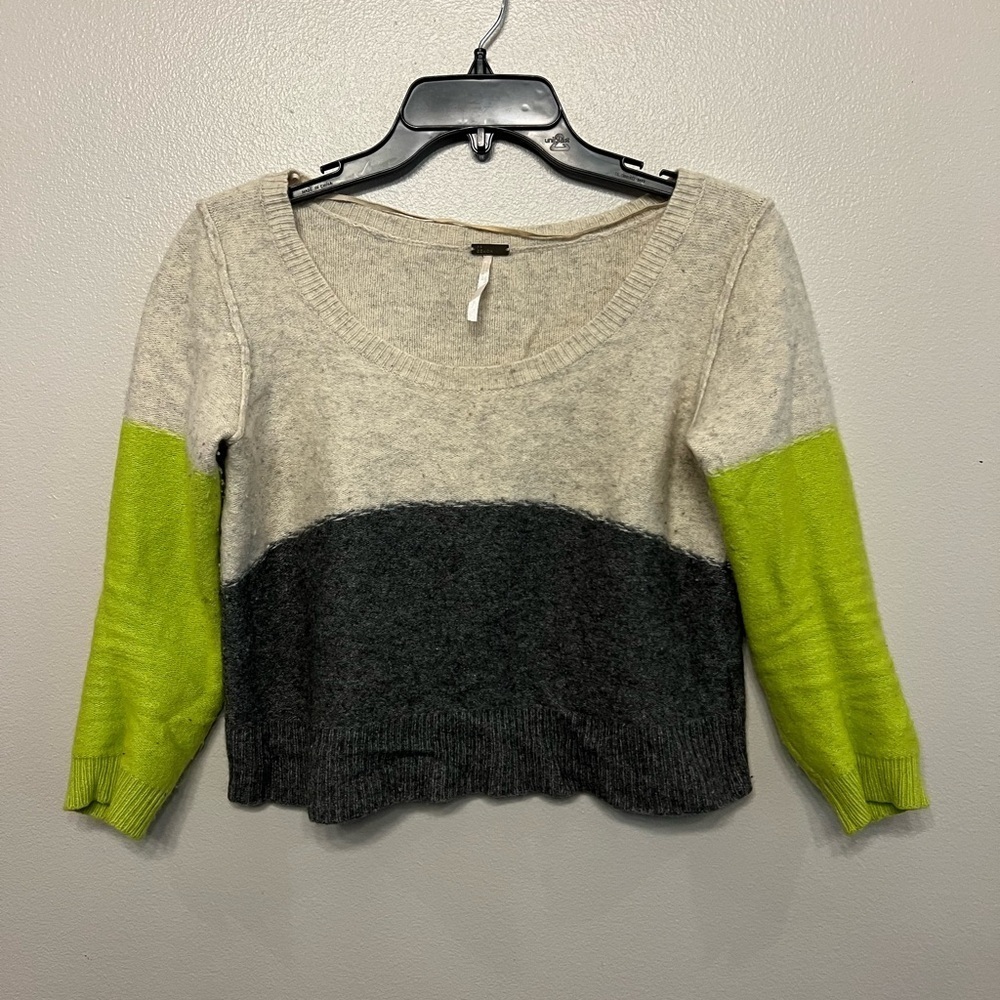 FP Beach Gray Neon Green Colorblock Merino Wool Blend Cropped Sweater Sz S